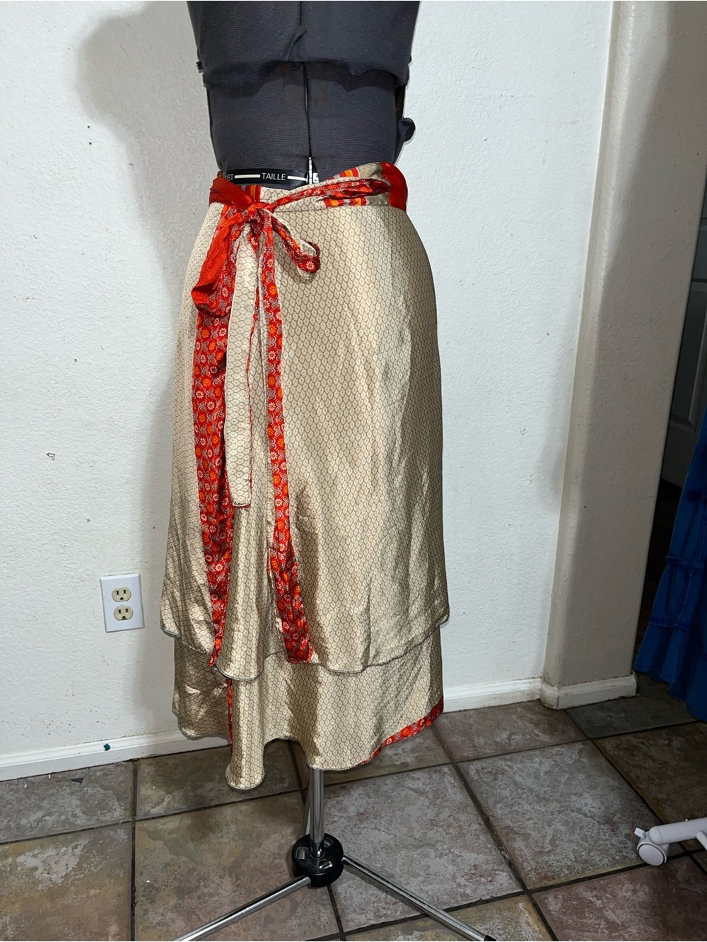 Cream Tiered Silk Midi Skirt with Red Printed Sash